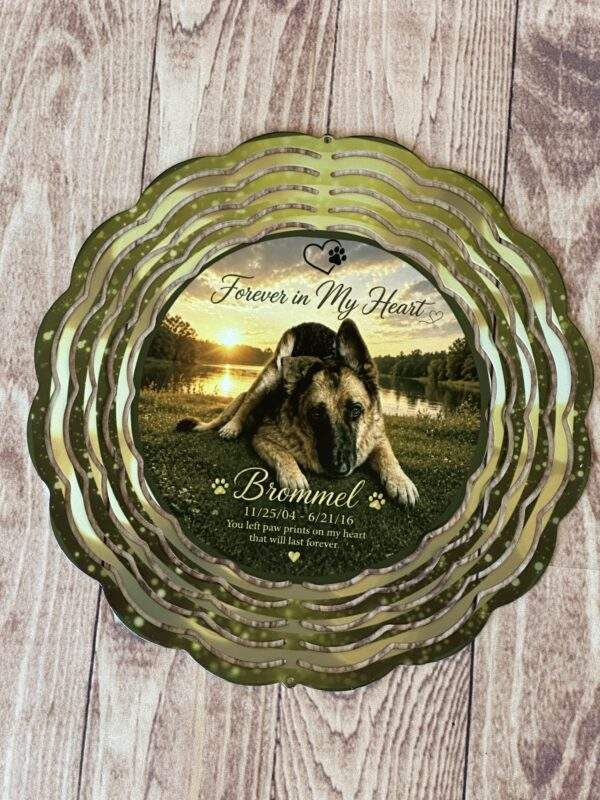 Windspinner: Pet Memorial 1